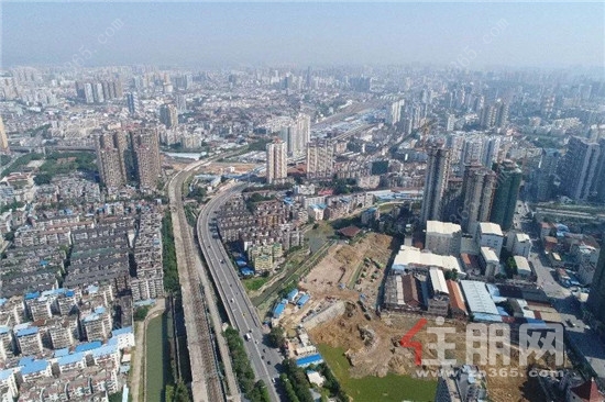 东西快速路实景图.jpg