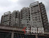 柳州华柳佳苑车库临时墙被拆 引起部分业主不理解