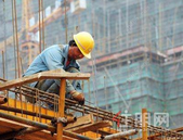 楼市复工进行时：工地“日夜兼程”
