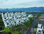 玉泰翠堤春晓建面约98-291㎡别墅 首开优惠价60-450万/套