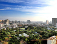 四季绿洲：紧邻新秀公园，距离地铁站300米，毛坯房均价10600元/㎡！