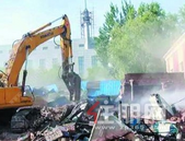 联合整治桂林国际旅游批发城和北斗商区 拆除违建400余平方米