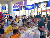 热力十足！燃爆到炸裂！感受一下凤凰城六一趣味嗨翻天！