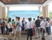 炎炎夏日，清凉一下丨一起来钰荷园捉泥鳅么咯！