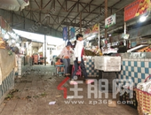 顶棚漏水、垃圾散落 柳州这些市场环境卫生脏乱差