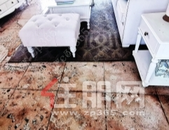 桂林一小区下水道堵塞 新房遭粪水浸泡