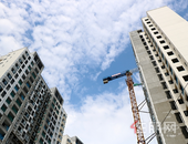 上半年多家房企预告盈利同比下滑 房企加紧融资回血