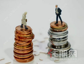 多家房企中期毛利率下滑 “白银时代”房企路在何方？