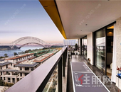 TOP级原著，盛揽环幕瞰江平层   