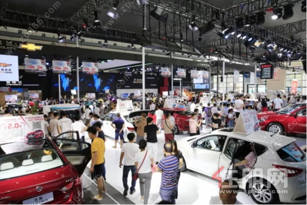 车展实景图.JPG