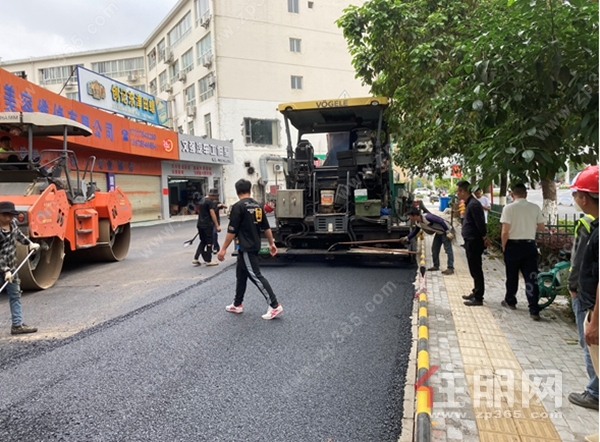 国际新城段沥青铺设施工图