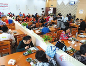 实施养老服务质量提升“三个一百示范工程” 广西今年将建100个长者饭堂