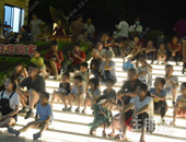 华泰地产露天电影节，畅享夏日视觉盛宴，让业主们同赴这场光影之旅！