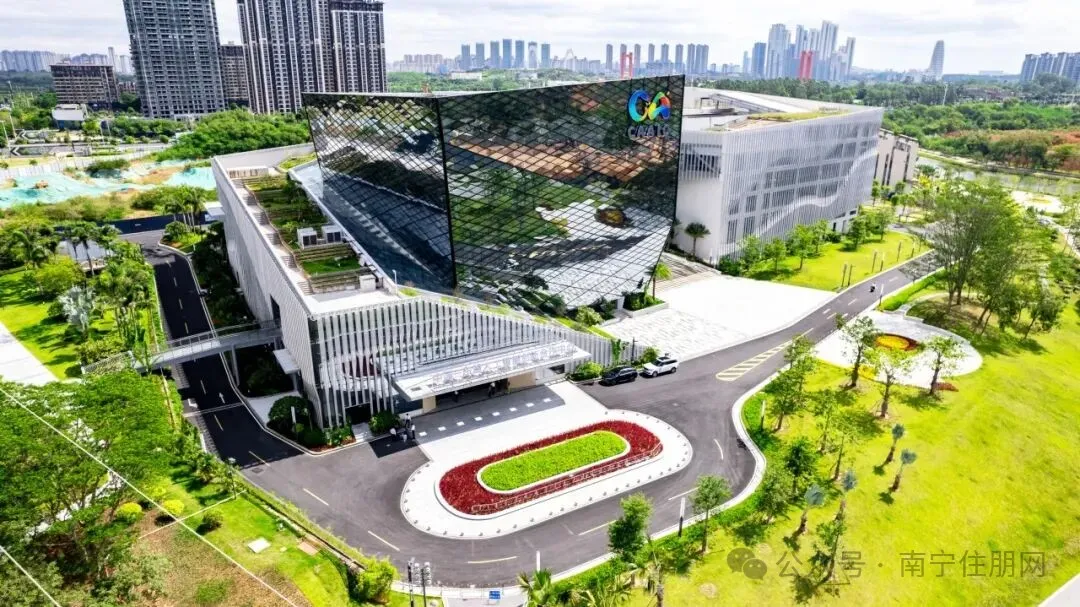 微信图片_20251018085135_526_327.png
