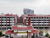 停摆多年终重启！龙岗这所中学复工