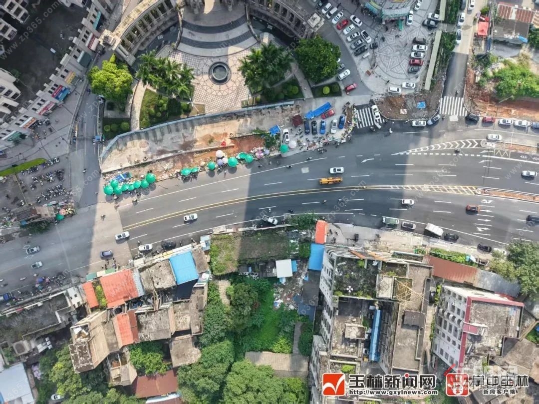 民主南路