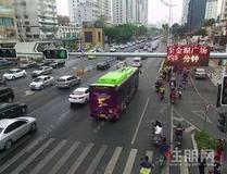 别再说南宁 "电驴之城" 了，它的交通已经悄悄干到全 国 第 一