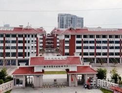小升初报名只有两周！龙岗这个“双优学府”盘，得盯紧了！