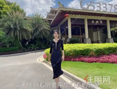 140㎡天院可停5辆劳斯莱斯, 270°江景露台+28米采光面+星空泳池