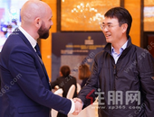 哈罗礼德×凯旋1号，为业主提供了解顶 尖教育资源的契机