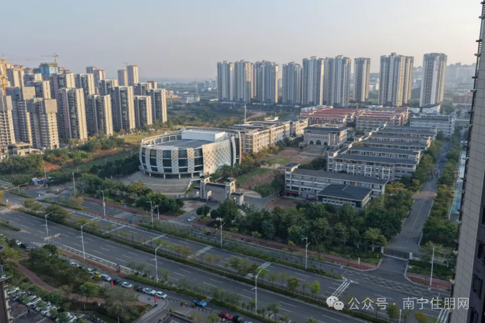 微信图片_20251231115205_1394_327.png 微信图片_20251231115205_1394_327.png