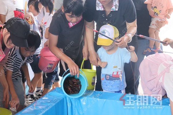 广汇·钰荷园活动现场图