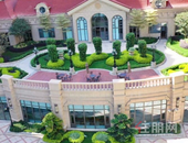 首期低至11万起入住五象东, 私享1600㎡湖景丨海玲趣看房