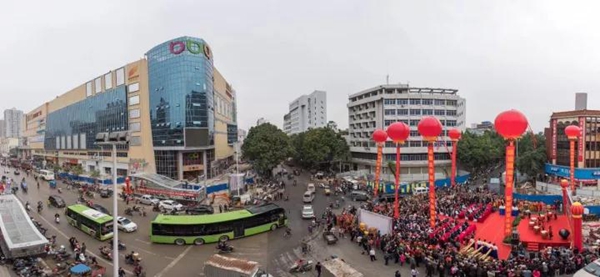 建设路地下街、步步高广场相继开业图