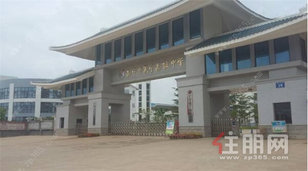 邕宁民族中学实景图
