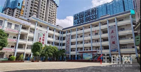 北湖路小学校园实拍图