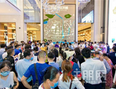 月初热搜预定 | 热销鉴传奇，顶流红盘冠领全城