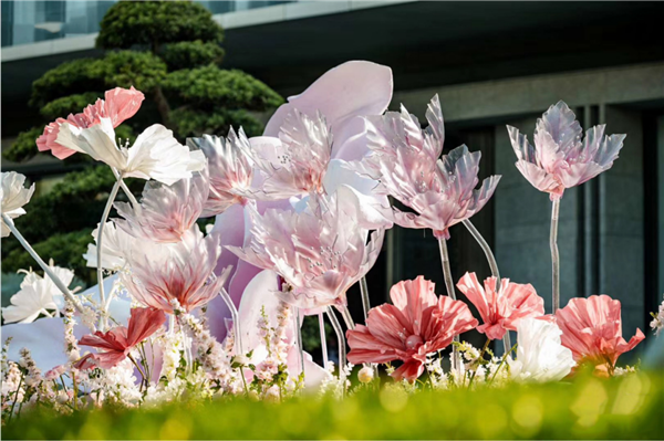 龙湖·春江天越花海梦境实景.png