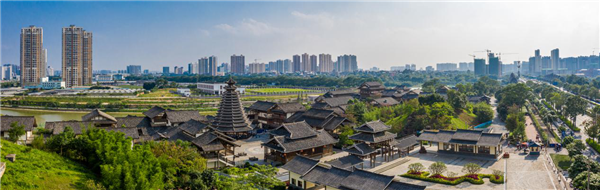 风雨桥实景图（版权归龙湖所有）