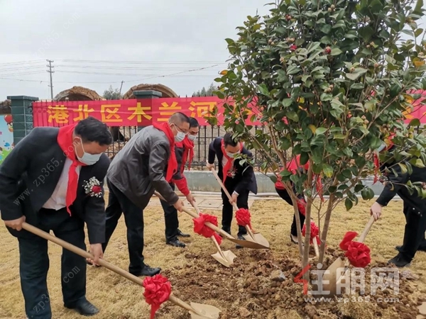 木兰河小学园林景观开工建设活动现场