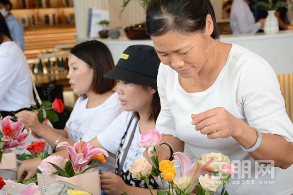 广汇汇钰园活动现场