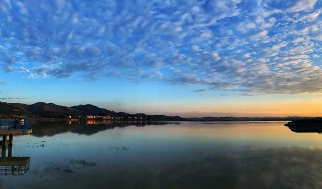 苍海湖实景