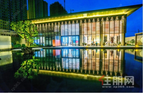 华泰荣御营销中心实景图