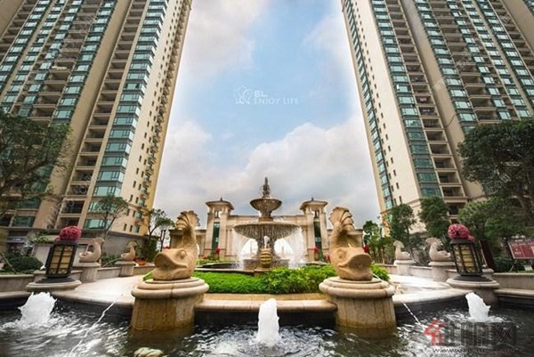 莫斯科人均绿地面积_钦州的人均住房面积(2)