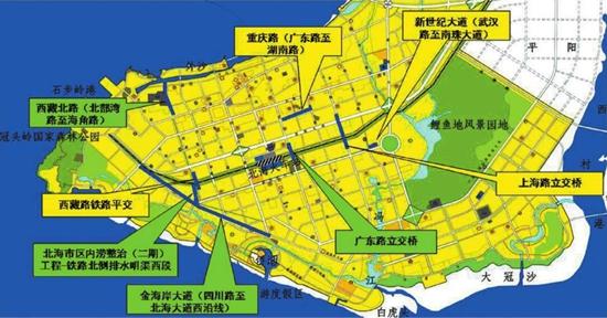 北海市广东路北起北岸板块,南至银滩4号路,全长9公里,是北海