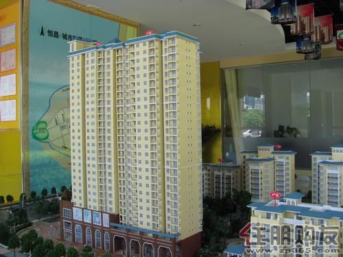 人均1.1套房_6000人均300套房(2)