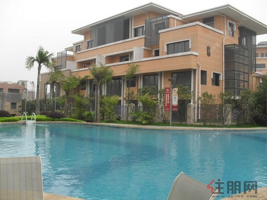 山水凤凰城 9月预约开盘打折