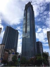 摩天“万宝龙”书写南宁城市新名片