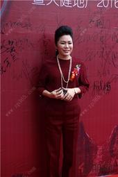 2016“金色荣耀”获奖者杨英：勇于创新 树立行业标杆