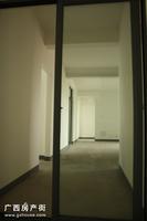 业和半岛半山毛坯房