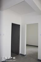 业和半岛半山毛坯房