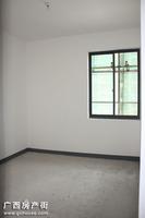 业和半岛半山毛坯房