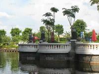 莱茵湖畔